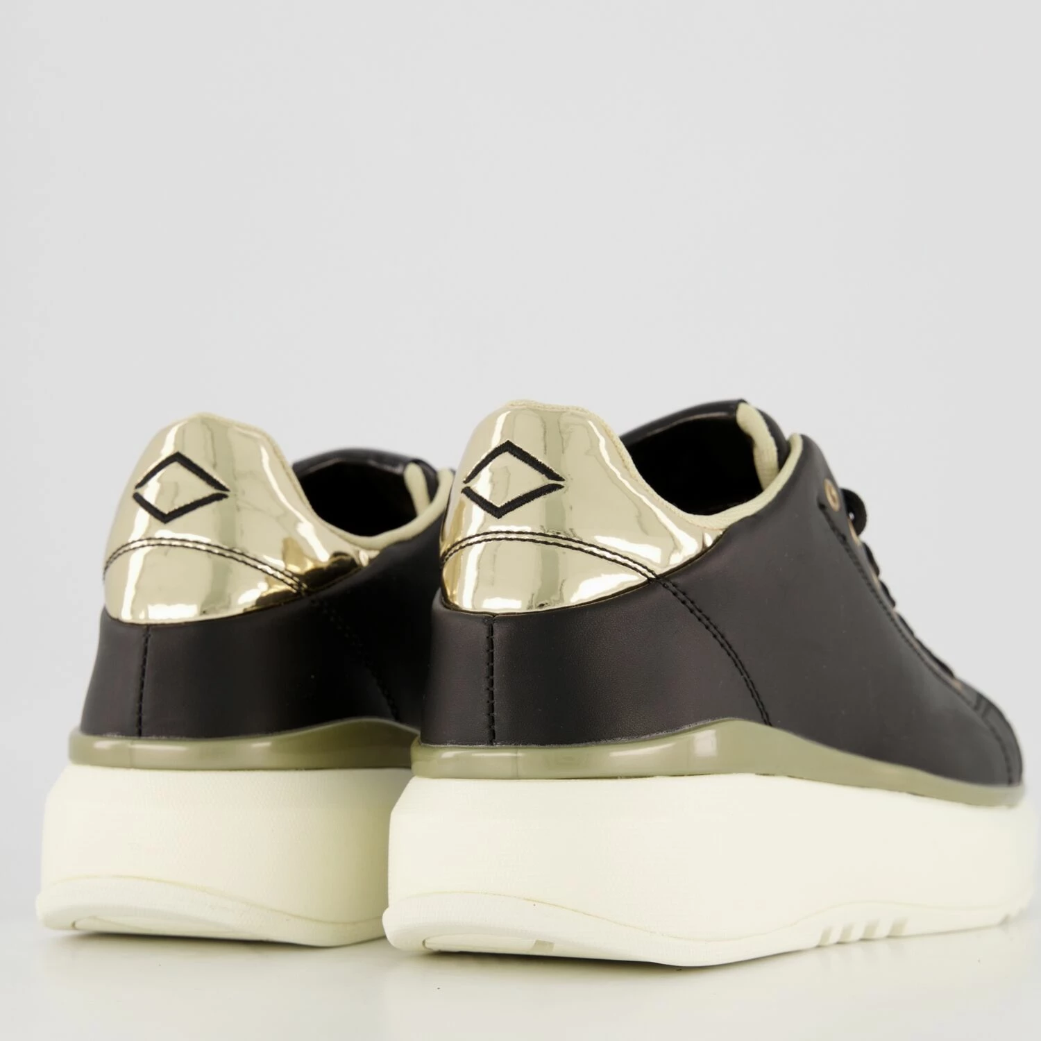 Replay Black & Gold Ultra Birch Trainers 4 Replay Black & Gold Ultra Birch Trainers - Image 2