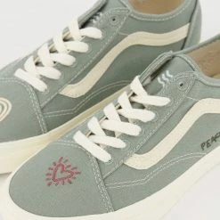 Vans Old Skool Peace Leaf Trainers -Women Trainers store 25357854 large wl 03