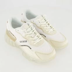 Women Trainers store 18 Guess White Steep Trainers