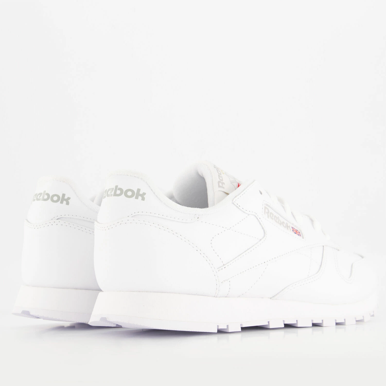 Reebok White Classic Trainers 4 Reebok White Classic Trainers - Image 2