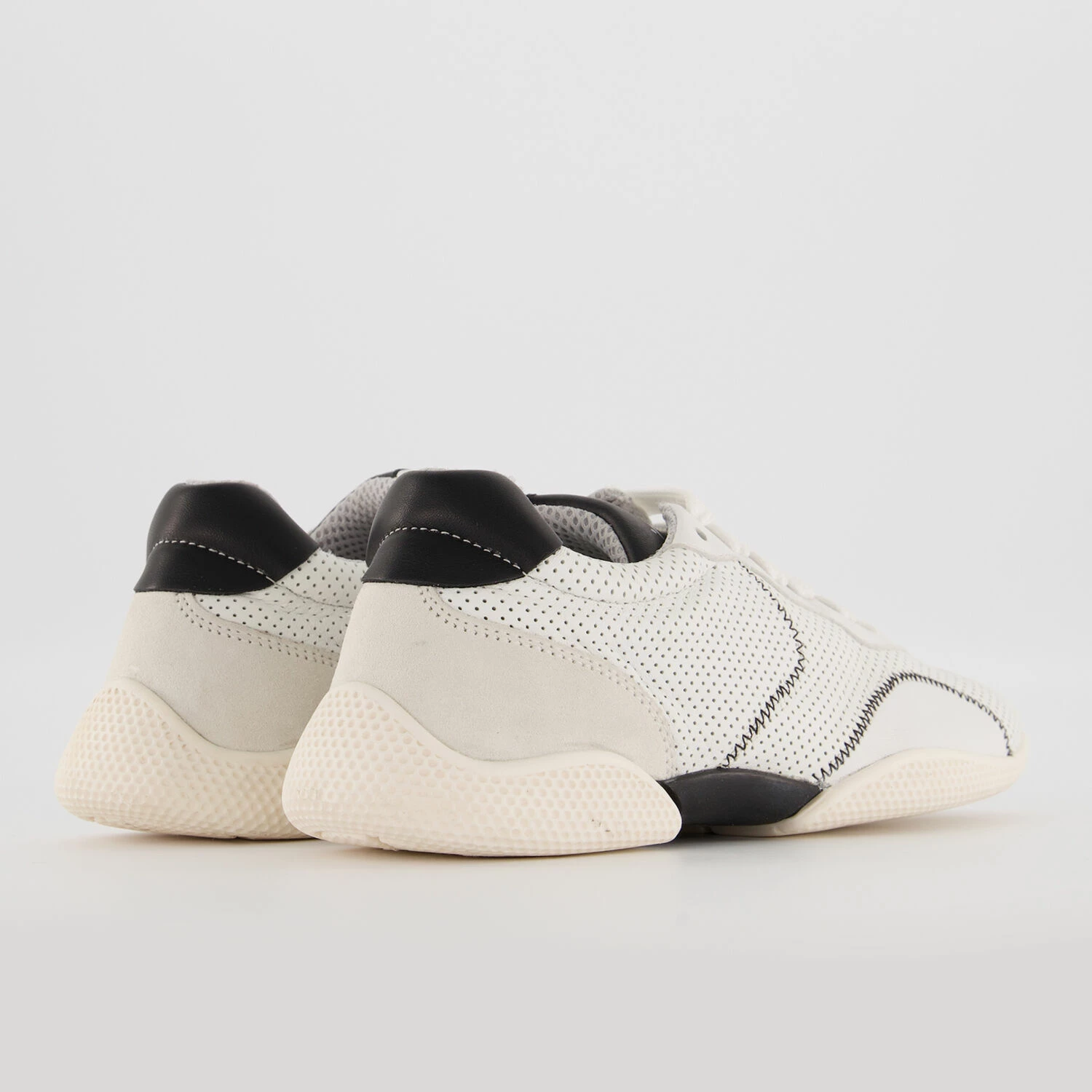 Voile Blanche White Leather Perforated Trainers 4 Voile Blanche White Leather Perforated Trainers - Image 2