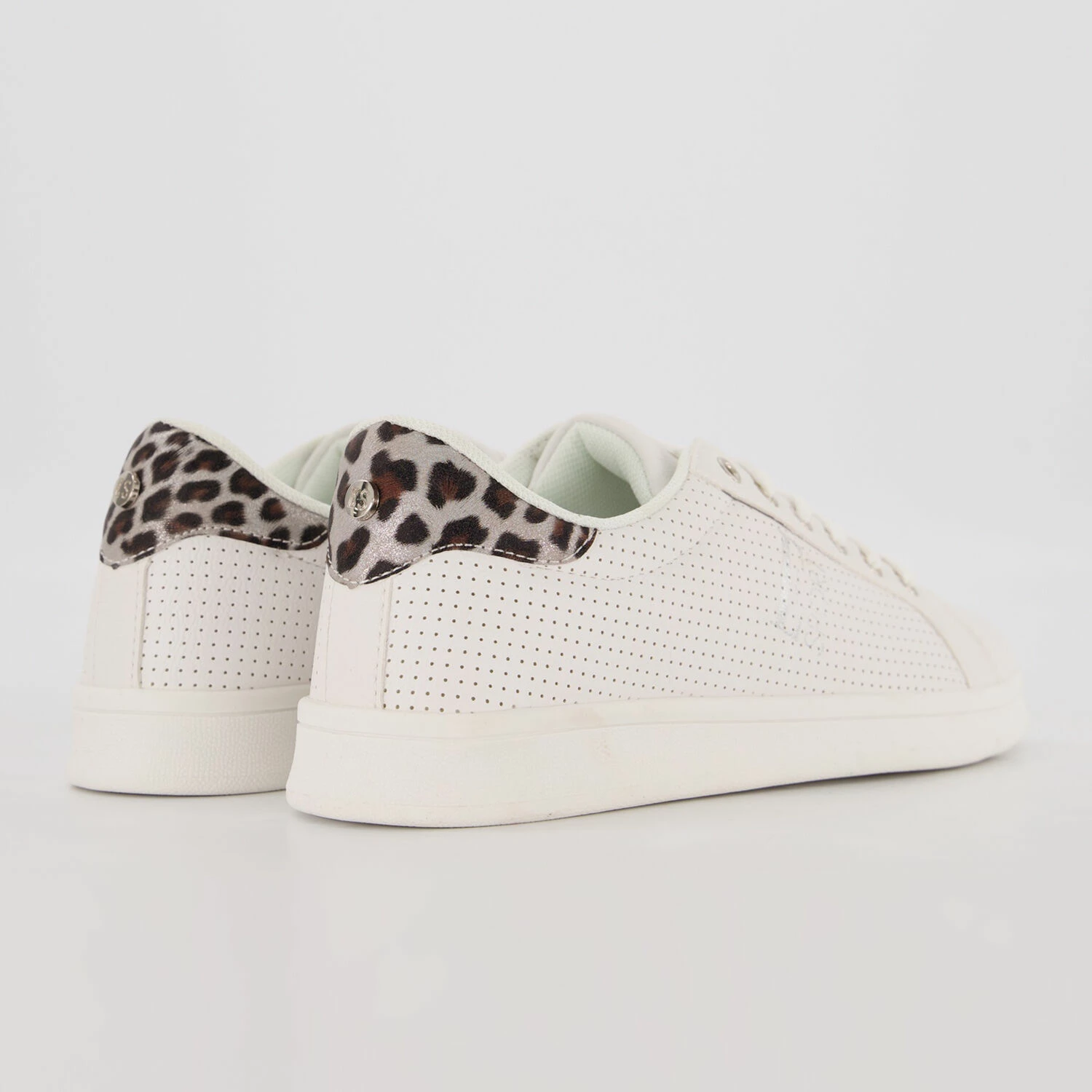 Elle Sport White & Grey Trainers 4 Elle Sport White & Grey Trainers - Image 2