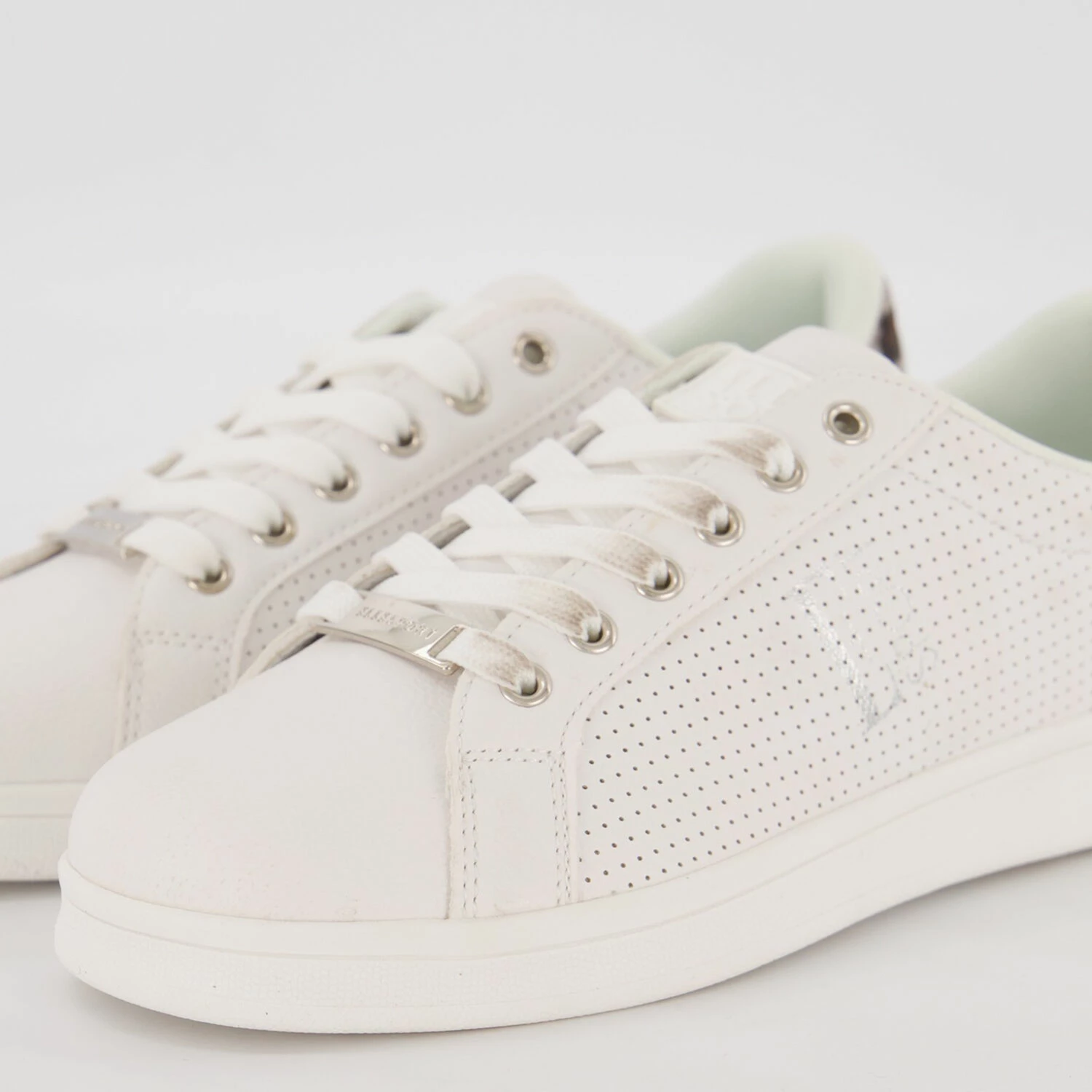 Elle Sport White & Grey Trainers 5 Elle Sport White & Grey Trainers - Image 3